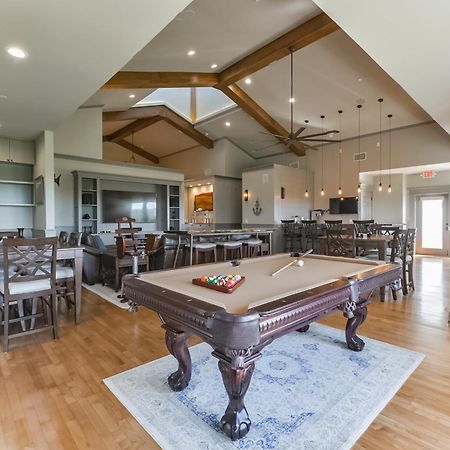 Harborwalk Lodge Hitchcock Екстер'єр фото