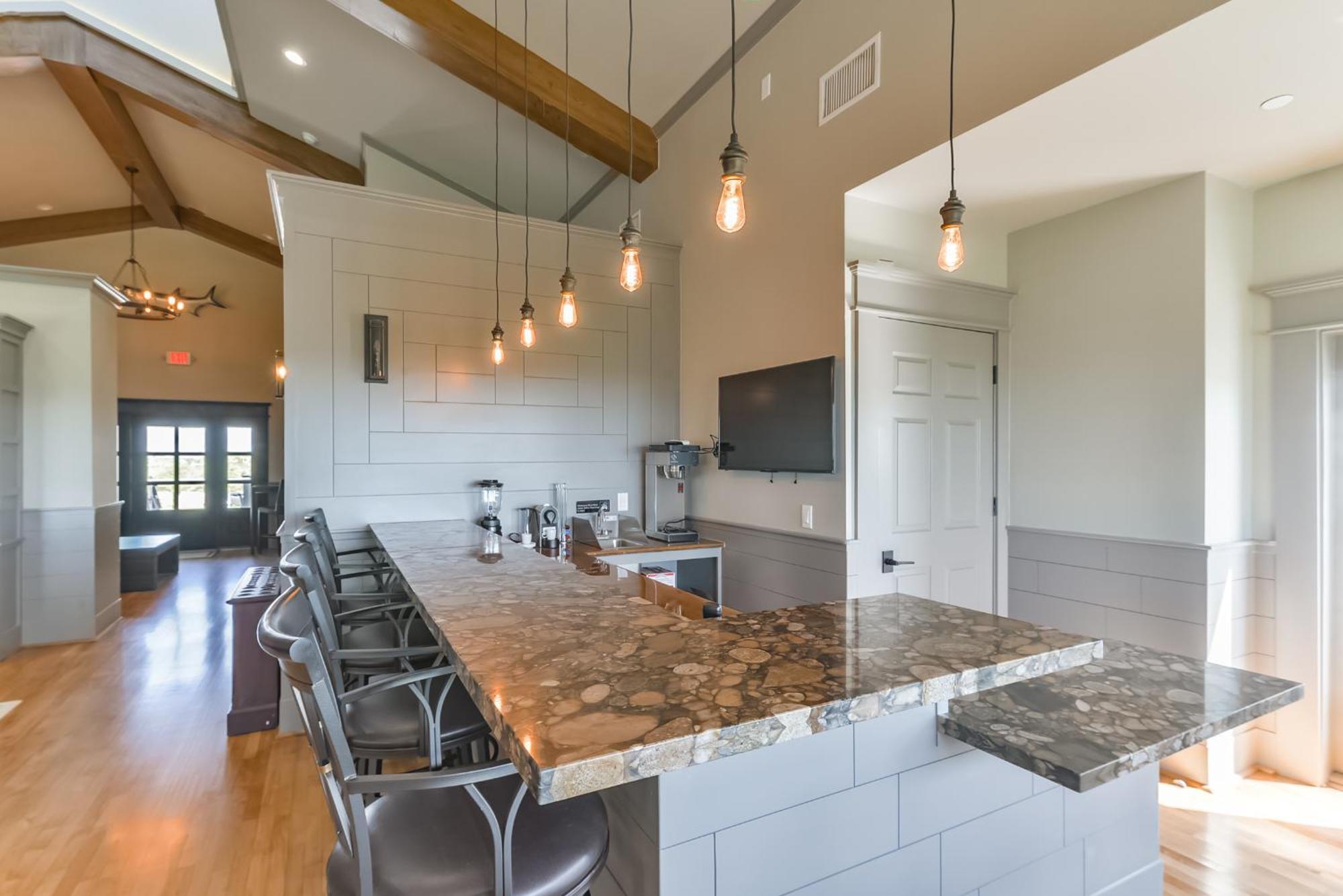 Harborwalk Lodge Hitchcock Екстер'єр фото