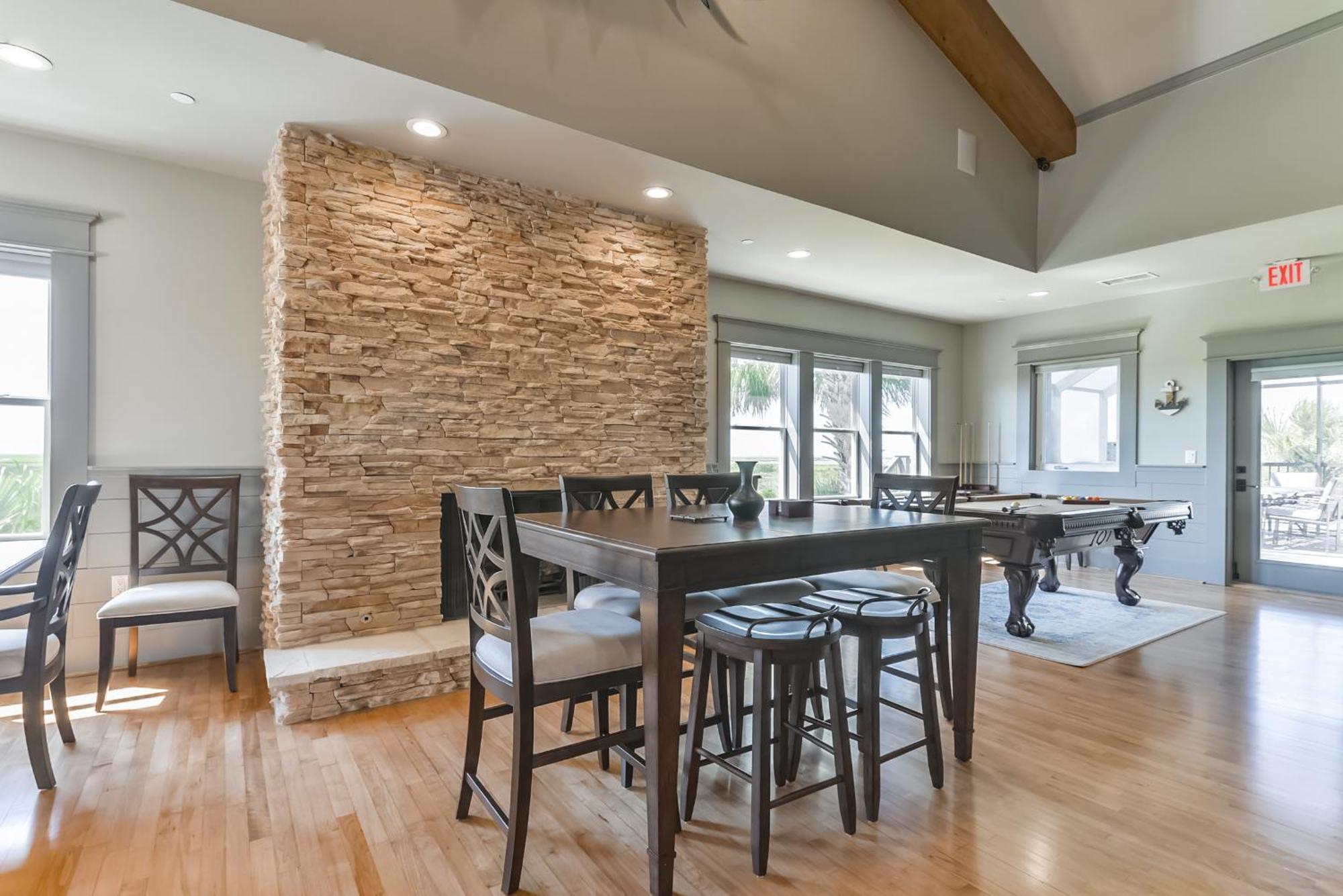 Harborwalk Lodge Hitchcock Екстер'єр фото