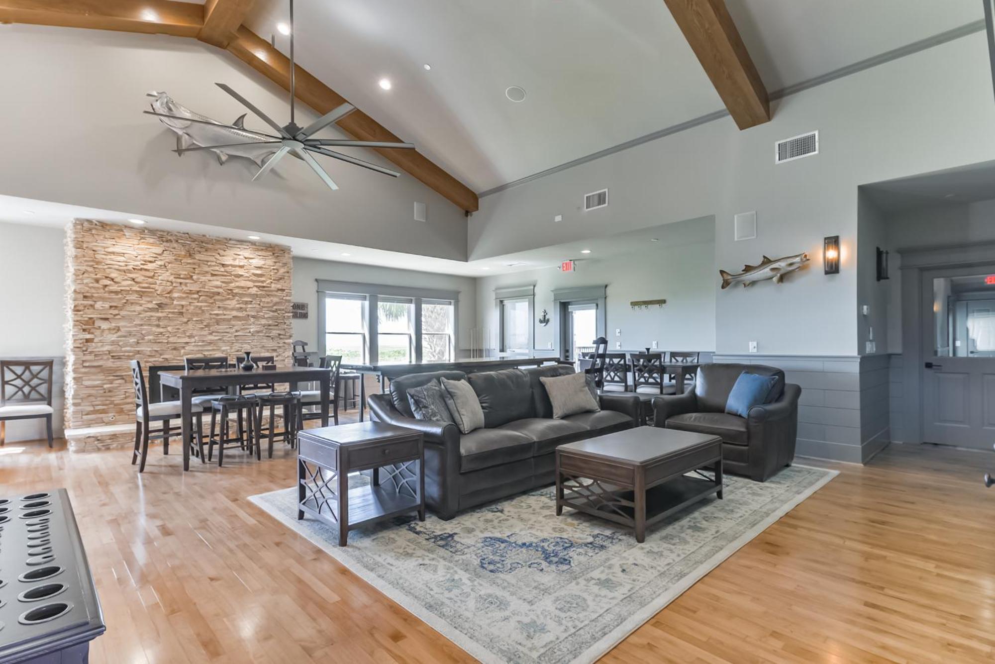 Harborwalk Lodge Hitchcock Екстер'єр фото