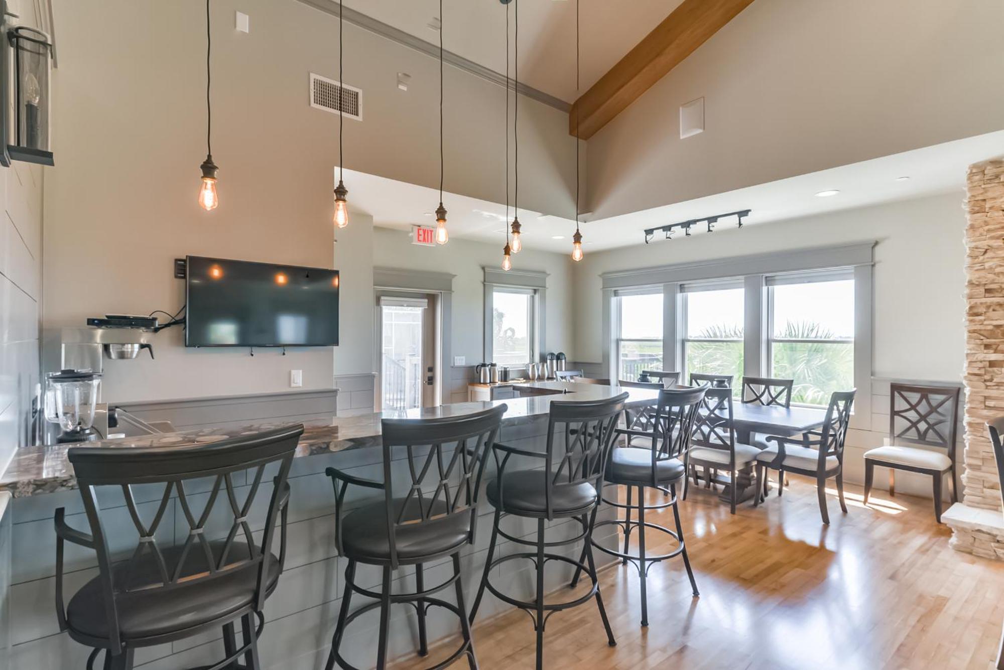 Harborwalk Lodge Hitchcock Екстер'єр фото